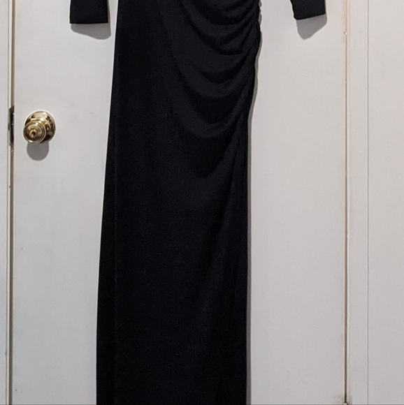 Venus dress - Picture 2 of 4